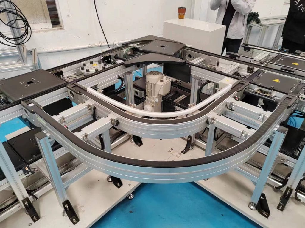 CV2 90 Flat top chain conveyor curve application2